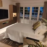 Piso Del Paraiso - Parking Gratis En El Centro De Apartament *