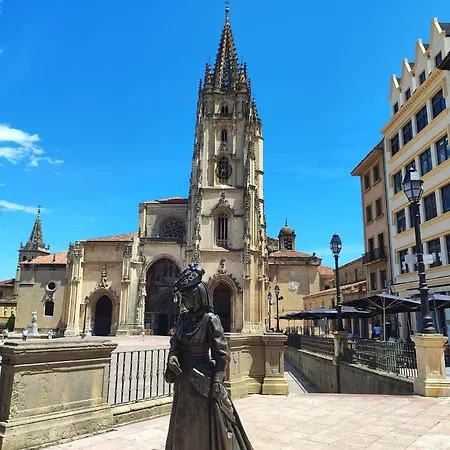 Piso Del Paraiso * Oviedo